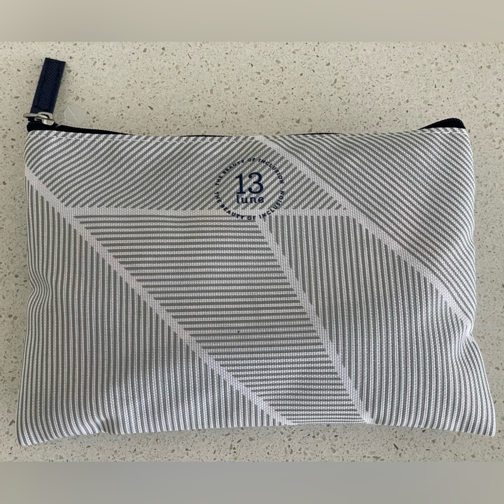 thirteen lune x American Airlines Travel Organizer